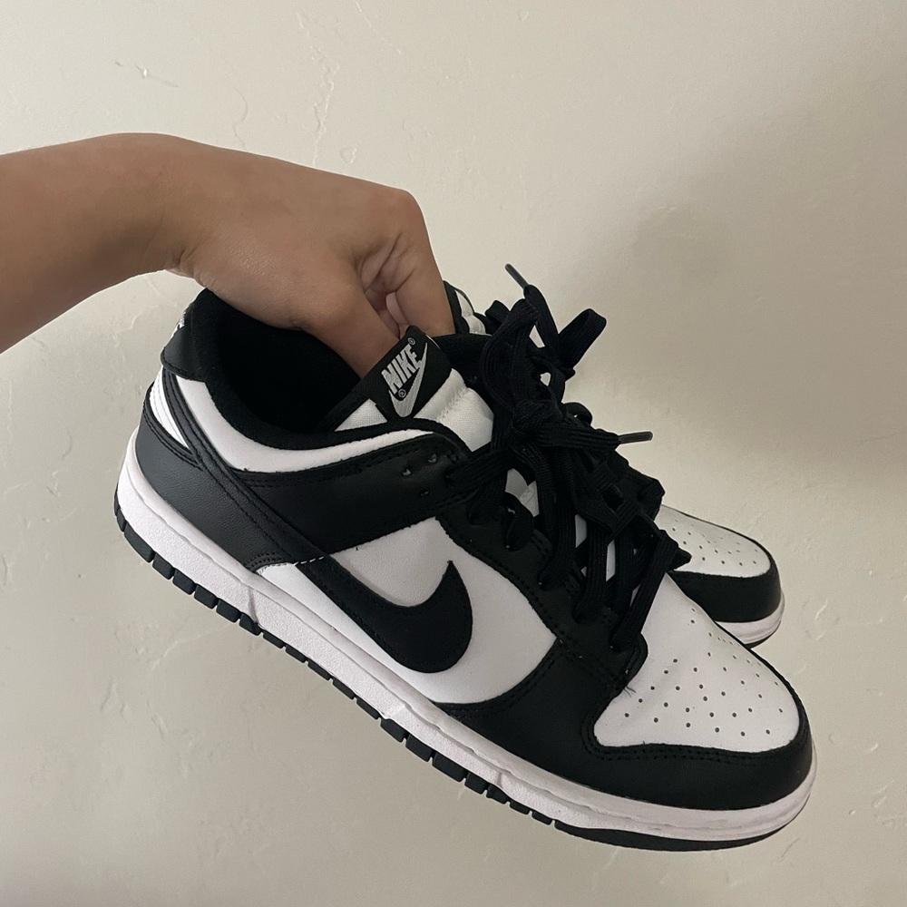 Women Nike Dunk Low Panda Shoes